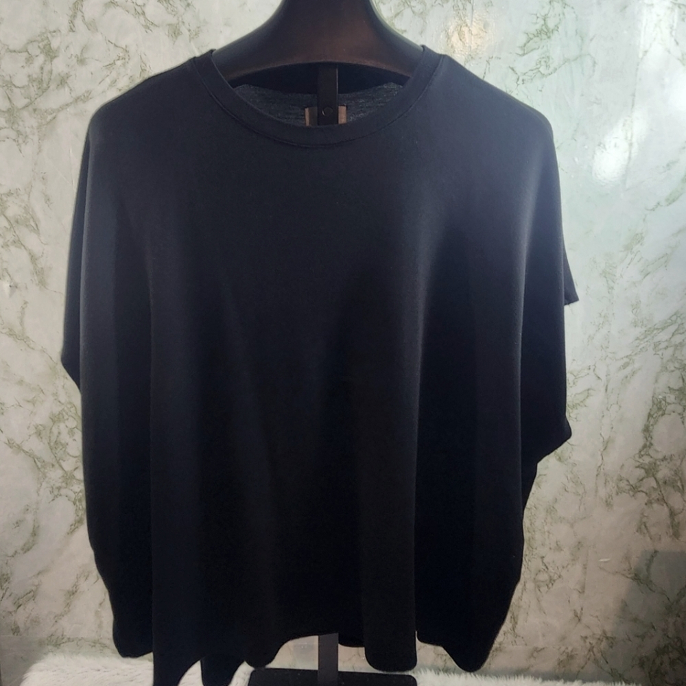 LOU & GREY Black Cape Style Top